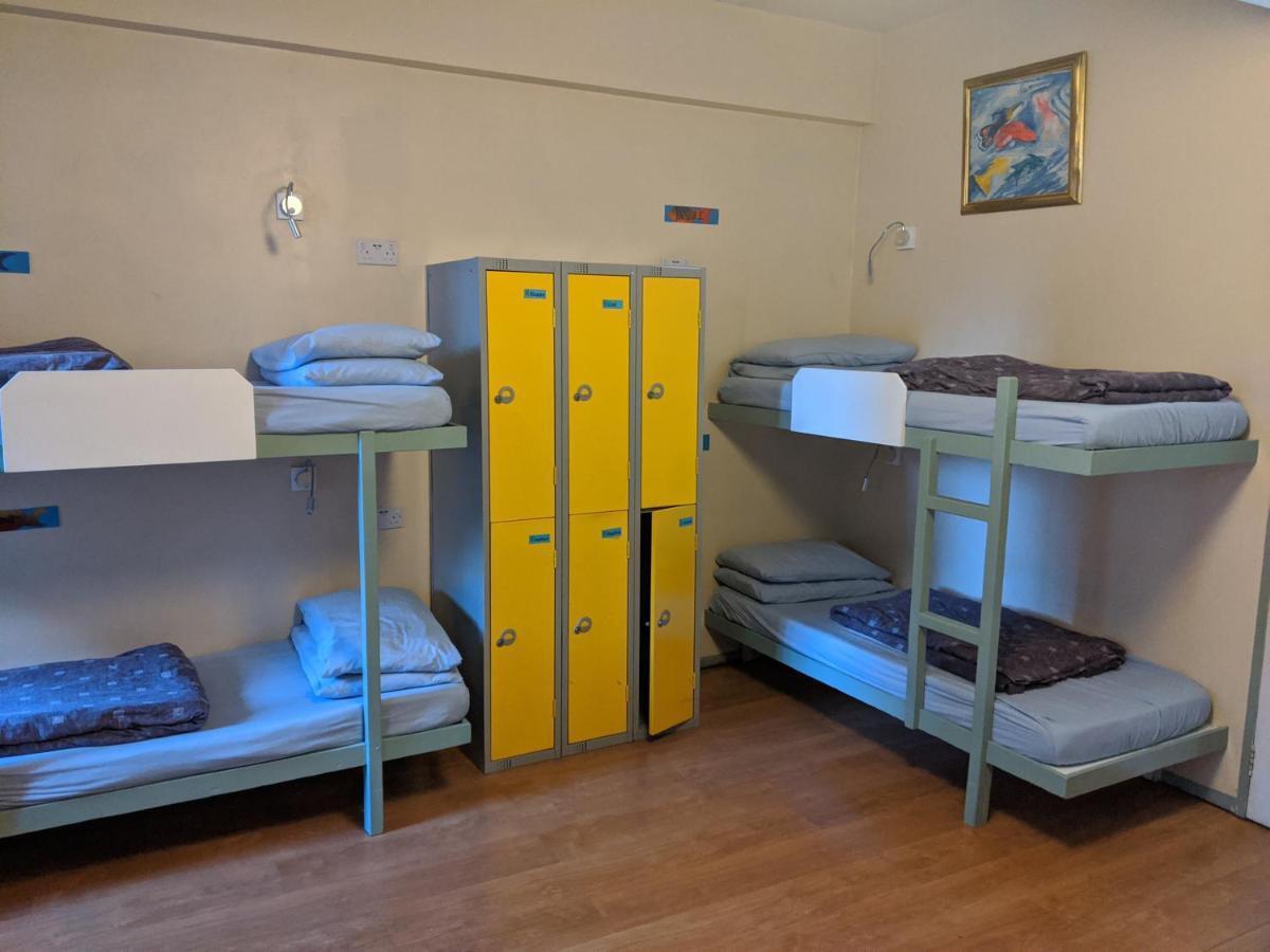 High Street - Over 18s Only, Backpackers Atmosphere (adults Only) * Edinburgh