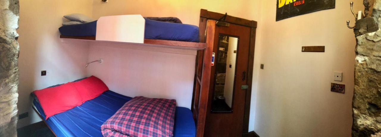 High Street - Over 18s Only, Backpackers Atmosphere (adults Only) Hostel *